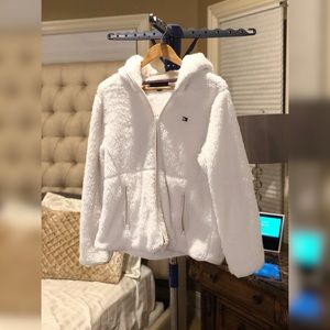 (SOLD) TOMMY HILFIGER HOODED FLEECE